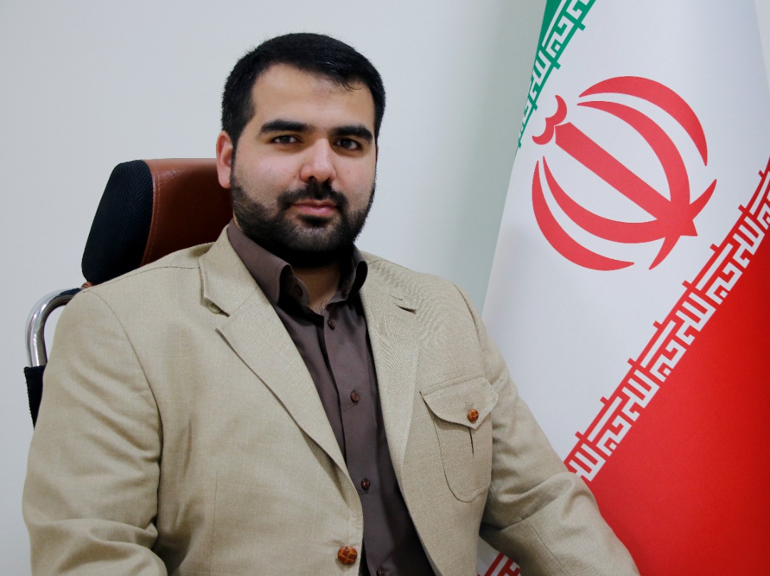  انتقاد از تاخیر در آسفالت شیارهای فیبرنوری در شهر کرمان  