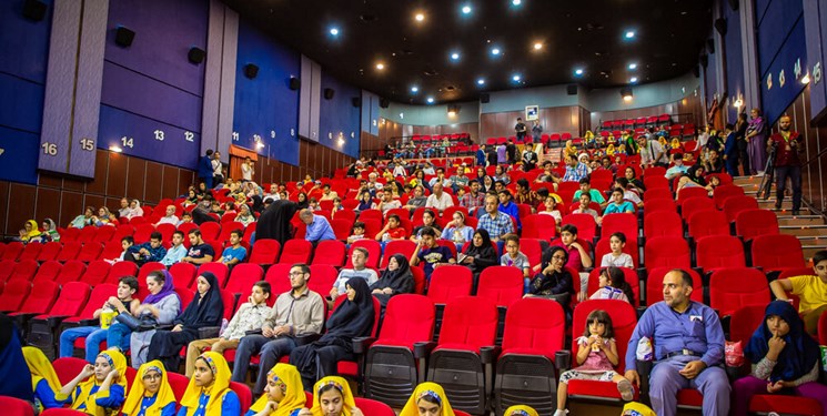 ۹ مهرماه بلیت سینما در کرمان نیم‌‌بها است