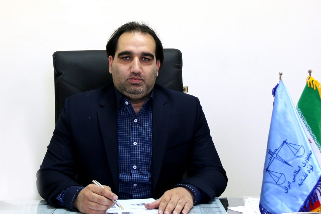 بازداشت یک مدیر اجرایی و یک کارشناس رسمی در جیرفت