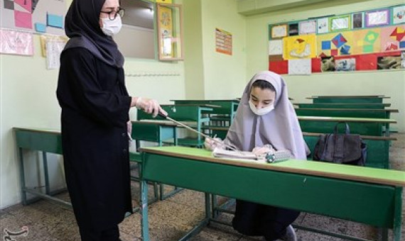 50 درصد دانش‌آموزان کرمانی در مدرسه حاضر شدند