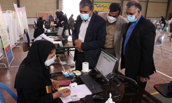 ۵۵۰۰ فرهنگی کرمانی مرحلۀ اول واکسن کرونا را دریافت کردند