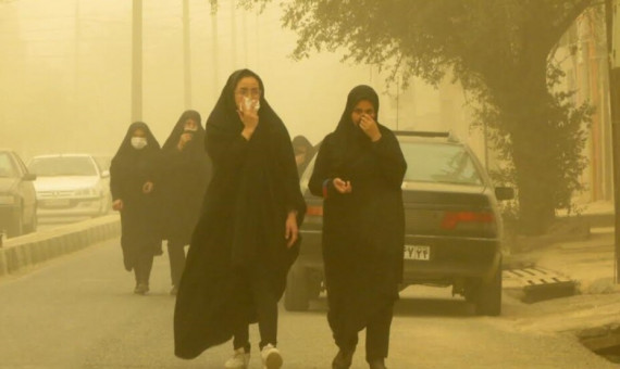 طوفان شن شرق کرمان را فرامی‌گیرد