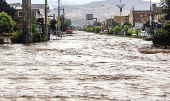 ادامۀ بارش‌های سیل‌آسا در کرمان