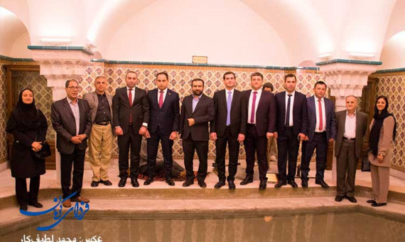 شهردار آرماویر ارمنستان از حمام‌موزه سیم و زر کرمان بازدید کرد 