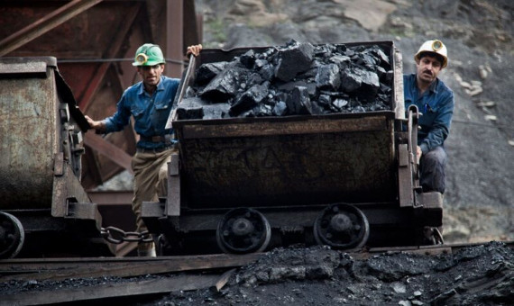 کارشکنی صندوق بازنشستگی فولاد در واگذاری شرکت زغال‌سنگ 