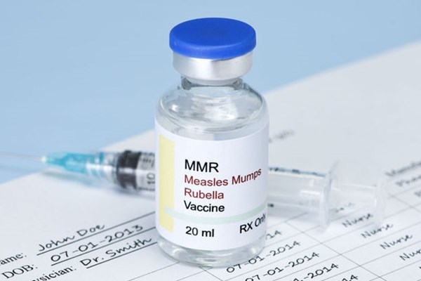 پیش‌فروش واکسن آنفلوآنزا تخلف و ممنوع است