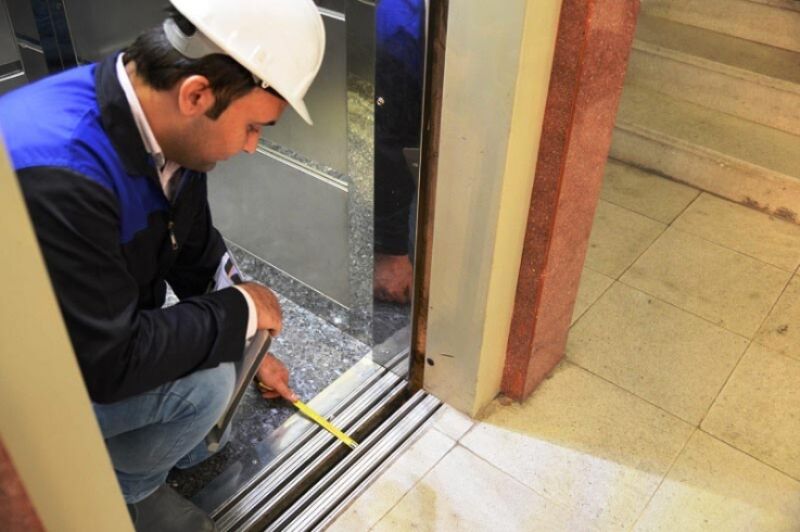 379 تاییدیۀ ایمنی آسانسور در کرمان صادر شد