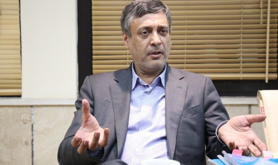 تعلیق کارت‌های بازرگانی اقتصاد کرمان را قفل می‌کند