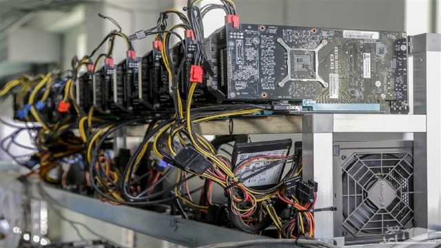 27 دستگاه استخراج ارز دیجیتال در سیرجان کشف شد 
