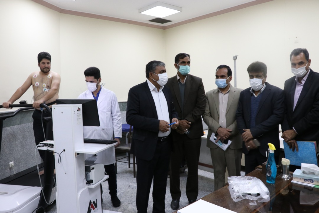 کلینیک فرهنگیان کرمان به دستگاه‌های جدید پزشکی مجهز شد
