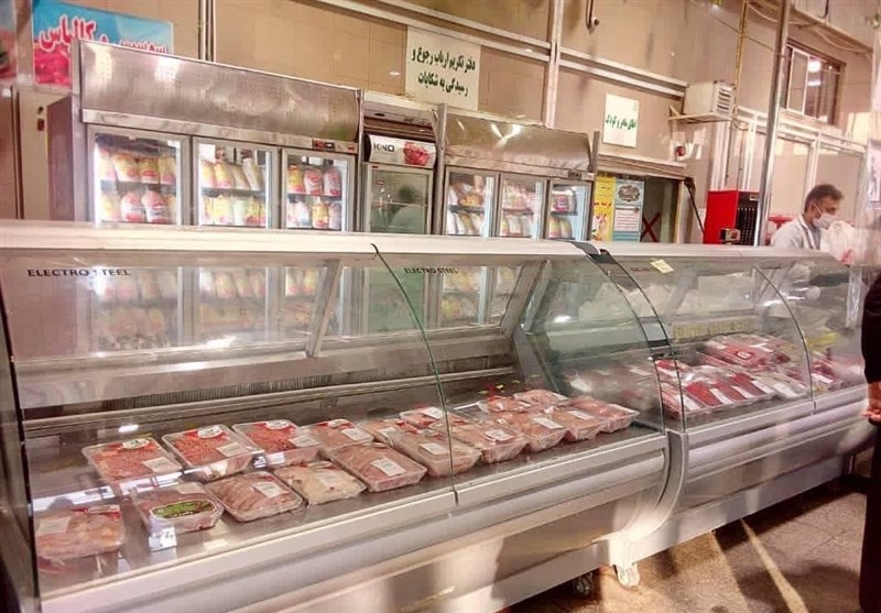 گوشت قرمز منجمد برای تنظیم بازار کرمان توزیع می‌شود
