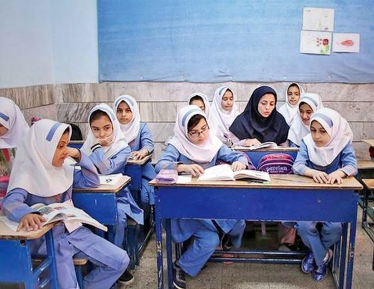 صلاحیت حرفه‌ای معلمان کرمانی بررسی می‌شود