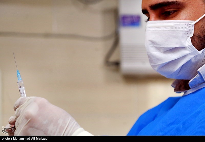 مرحلۀ سوم کارآزمایی بالینی واکسن ایرانی-کوبایی در کرمان آغاز شد