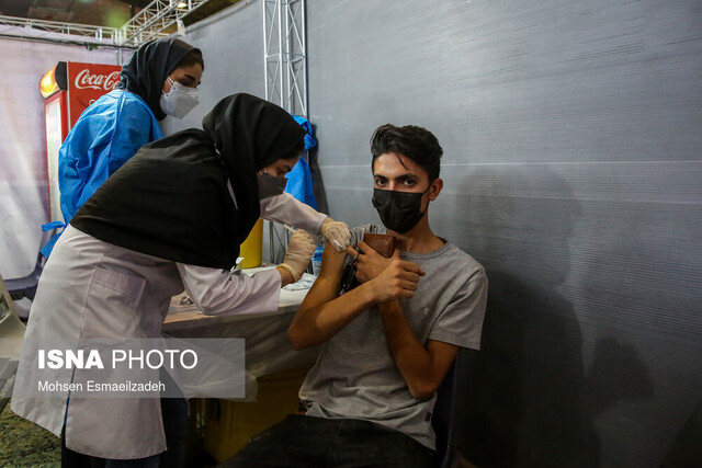  واکسیناسیون دانش‌آموزان رفسنجانی آغاز شد  