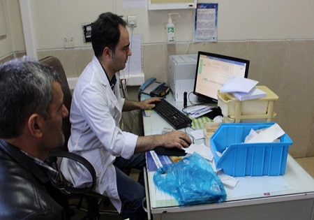 دفترچه‌های بیمه سلامت و تامین اجتماعی در کرمان حذف می‌شوند
