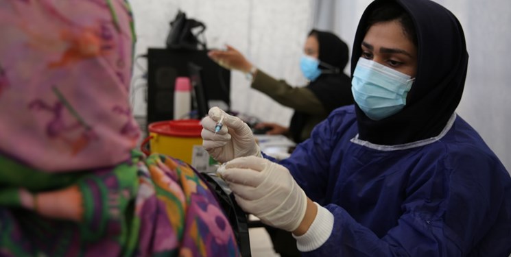 تزریق واکسن کرونا در شرق کرمان از متوسط کشوری پایین‌تر است