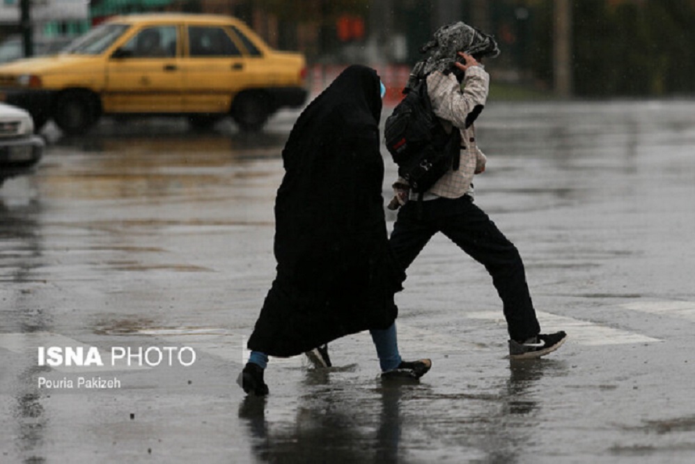تداوم رگبار باران و وزش باد در کرمان طی ۳ روز آینده