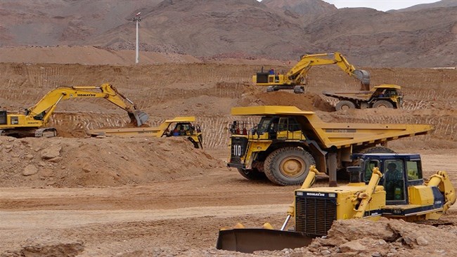 عمق اکتشافات معدنی در ایران از 20 متر فراتر نمی‌رود!  