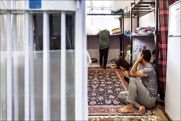ورود روزانه ۶۲ نفر به زندان‌های استان کرمان