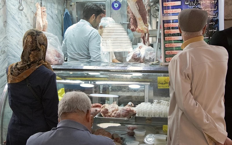 با گرانفروشی گوشت قرمز در سراسر کشور برخورد می‌شود