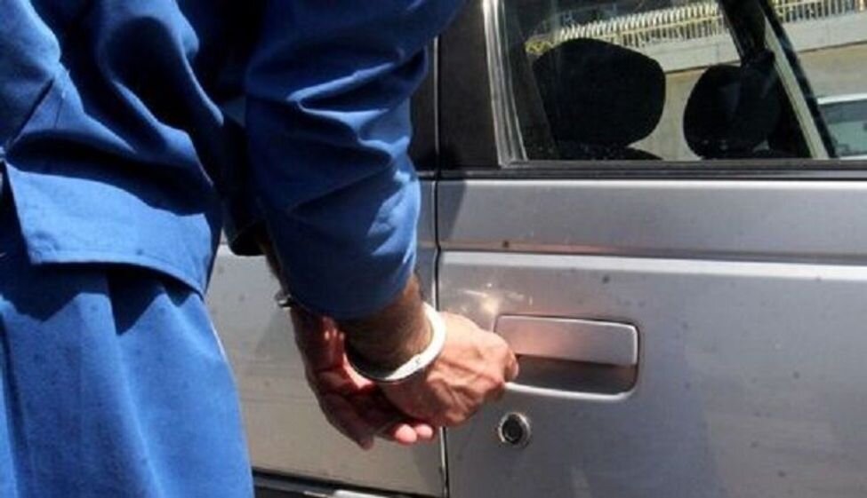 سارق خودروهای پراید اطراف مراکز درمانی کرمان دستگیر شد
