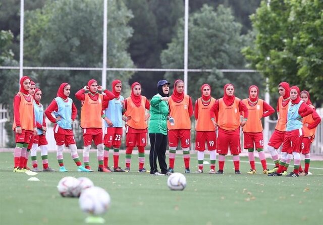 ۲ فوتبالیست کرمانی به اردوی تیم ملی دختران زیر ۱۷ سال دعوت شدند