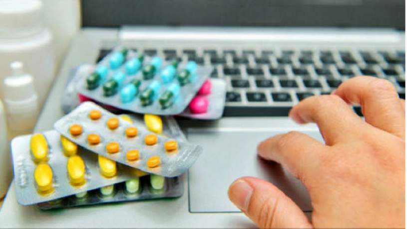 پلتفرم‌هایی که اینترنتی دارو می‌فروشند مجوز ندارند