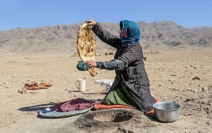 سهمیۀ آرد عشایر جنوب کرمان پایین است