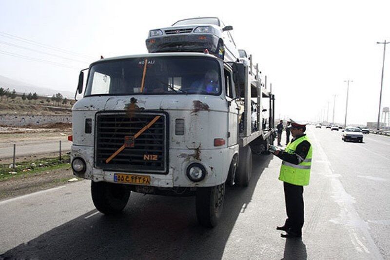 اجرای طرح کنترل ناوگان حمل‌ونقل بار و مسافر در جاده‌های کرمان 