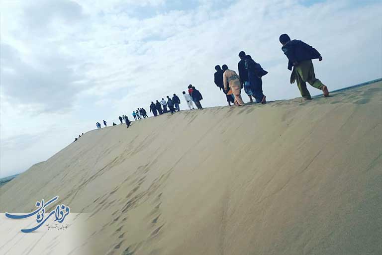 گردشگران برای سفر به کویر لوت در بم لحظه‌شماری می‌کنند    