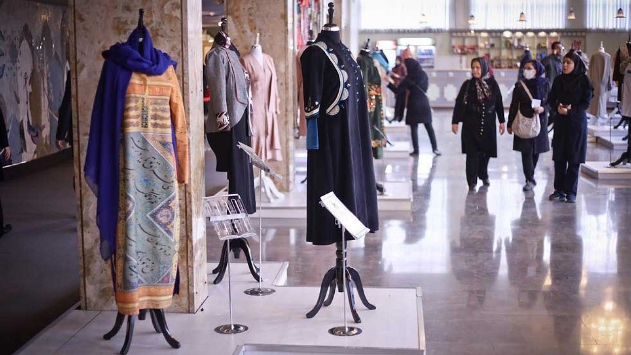 طرح‌های برگزیدۀ طراحان مد و لباس کرمان به تولید می‌رسند