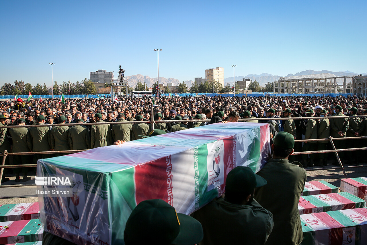 شهادت ۲۰ دانش‌آموز در انفجار تروریستی کرمان