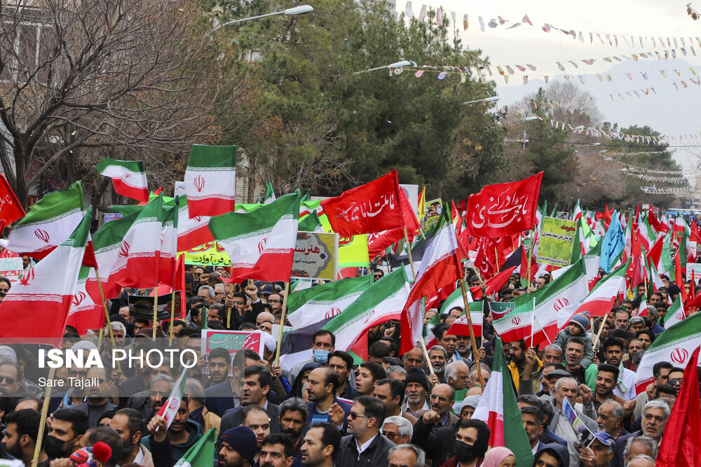راهپیمایی یوم‌الله ۲۲ بهمن در کرمان برگزار شد