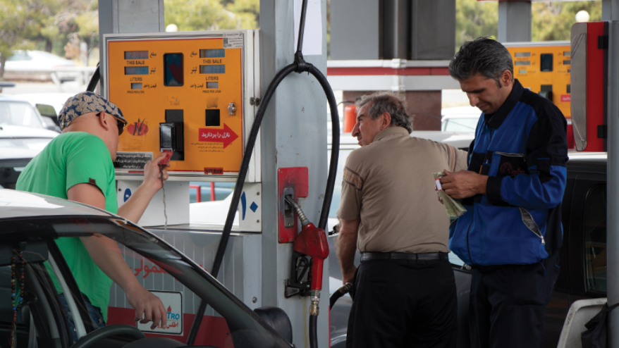 دستگیری مسئول یک پمپ‌بنزین به اتهام قاچاق سوخت در شهداد