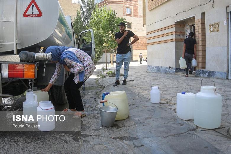 برخی مناطق استان نیاز به تامین آب از طریق تانکر و سیار دارند