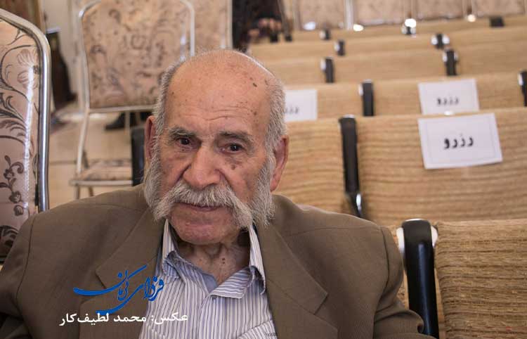 در سوگ دانشی‌مرد کتیبه‌ها