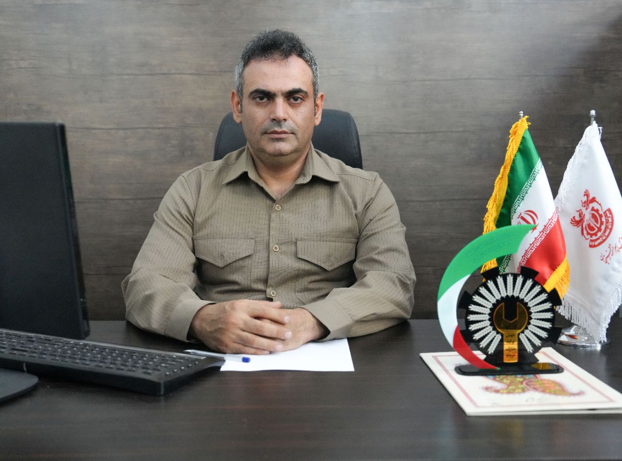 از کارگر نمونه مجتمع مس سرچشمه تجلیل شد