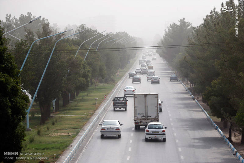 شهروندان از حضور در فضای باز در شرایط گردوغبار پرهیز کنند