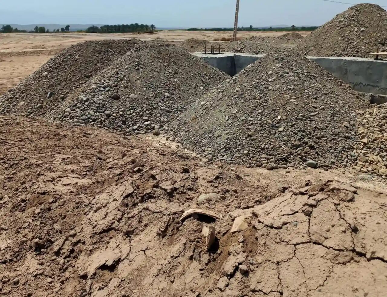 ساخت‌وساز در محوطۀ باستانی کنارصندل متوقف شد