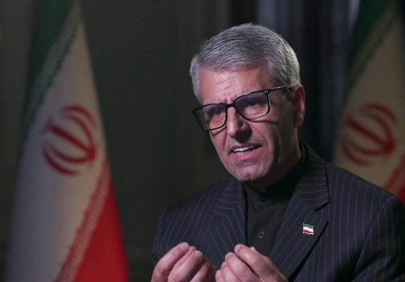   تماس‌هایی به‌طور غیرمستقیم وجود دارد