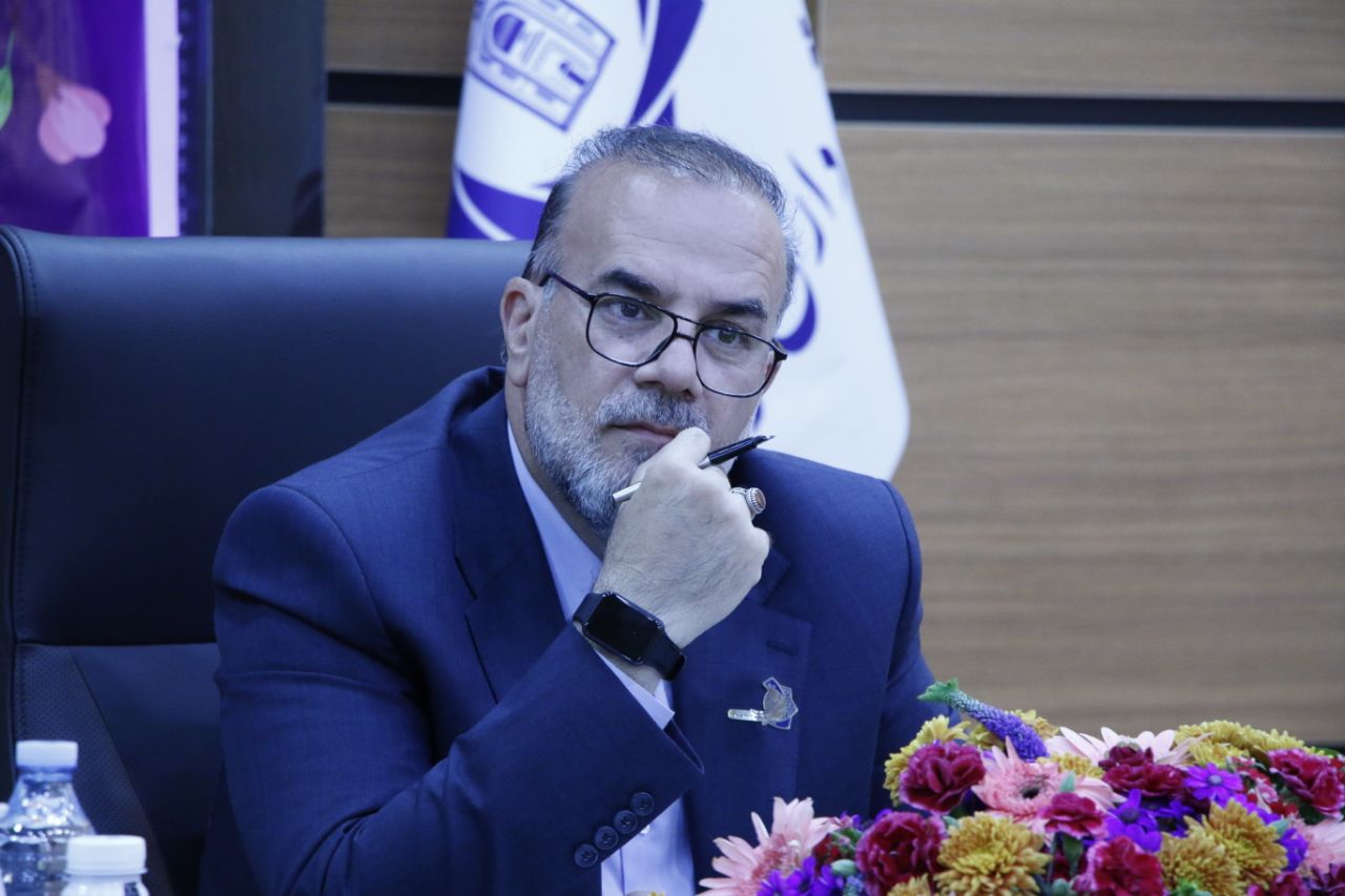 مجبور شدیم تعدادی از آتش‌نشانان را بازنشسته کنیم  