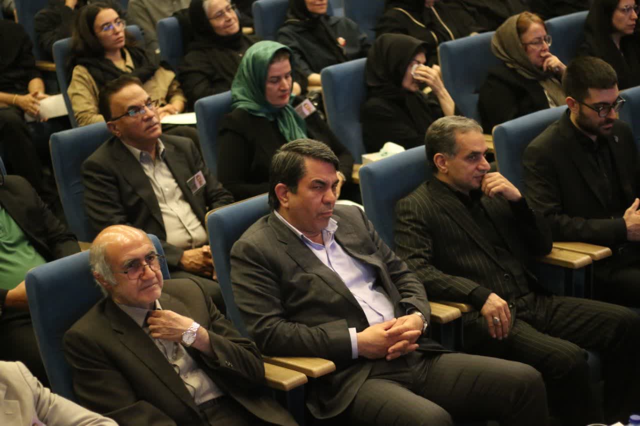 تکمیل طرح‌های ناتمام زنده‌یاد بهرامی در خیریۀ یاس بسیار ضروری است