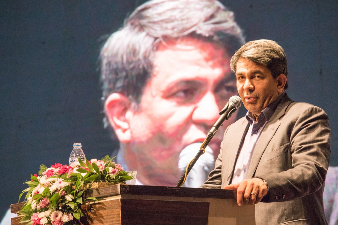 مسئولیت ما برای مطالبات جامعه فرهنگی و هنری سنگین است