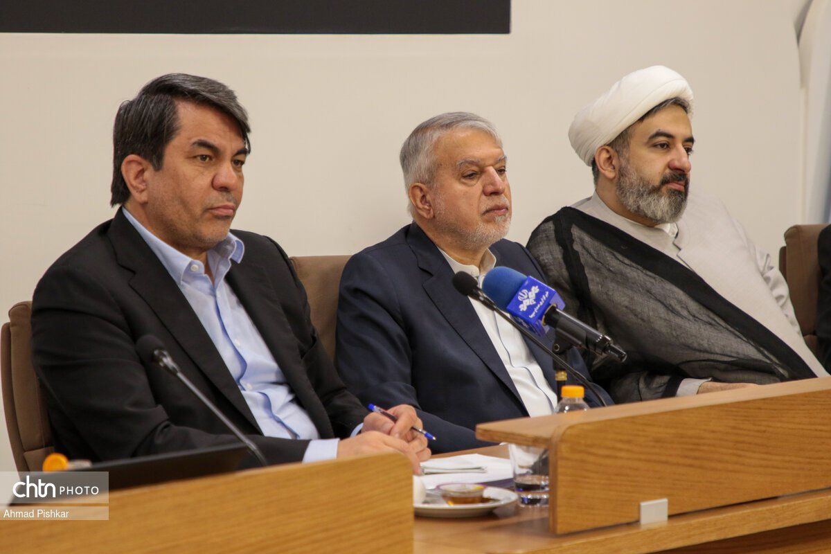  هدف‌گذاری ما تبدیل کرمان به قطب برتر گردشگری ایران است  