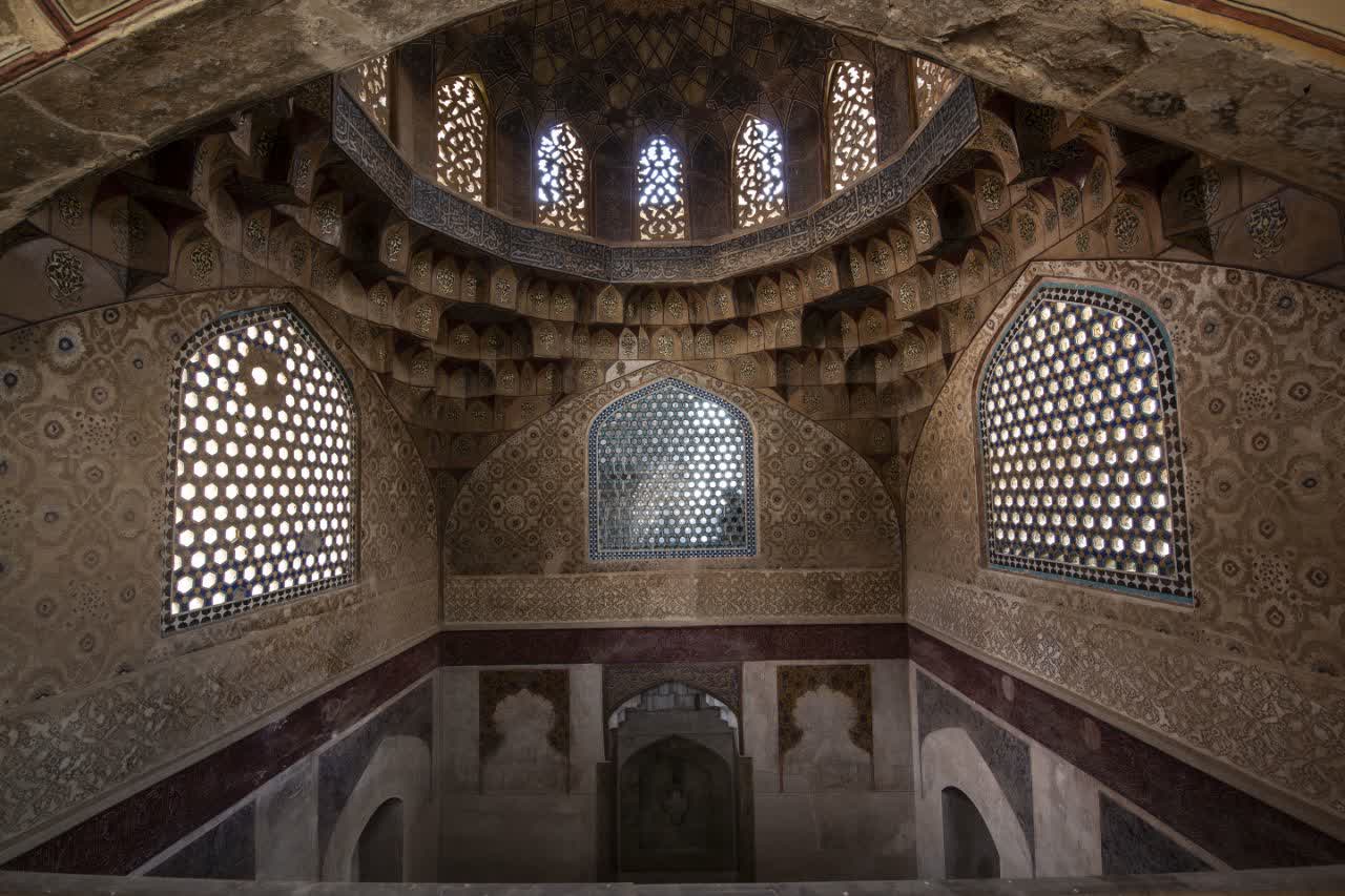 مساجد جامع و گنجعلی‌خان کرمان در مسیر جهانی شدن