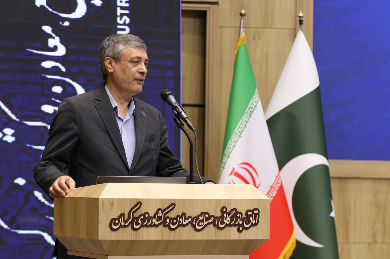  صادرات مجدد و ورود به شرق از طریق پاکستان امکان‌پذیر است
