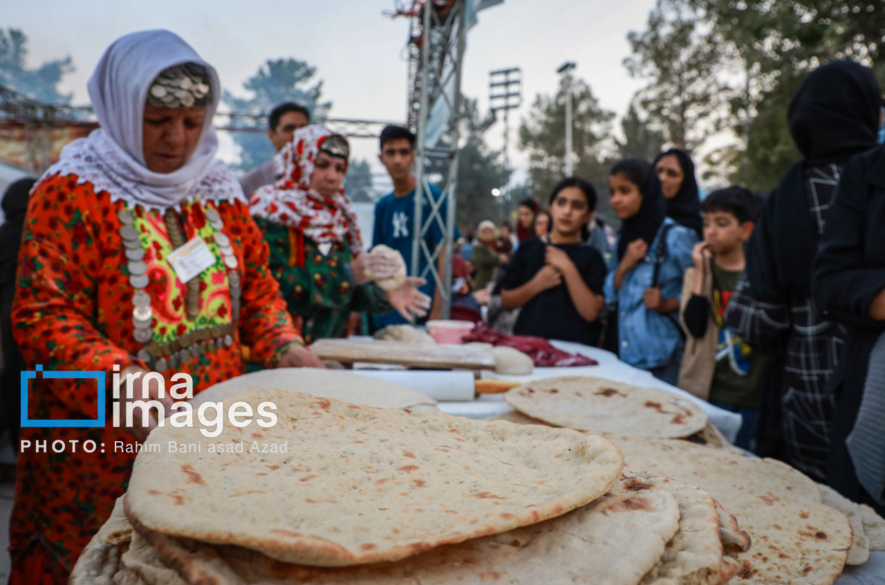  سومین جشنوارۀ ملی نان کرمان در مسیر تله‌کابین برگزار می‌شود