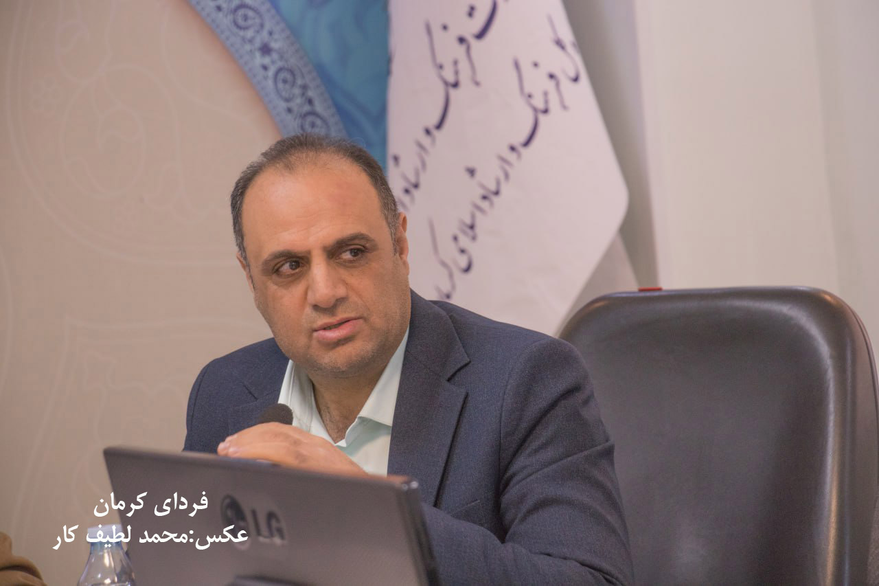 نویسنده‌های کودک و نوجوان را کسی جدی نمی‌گیرد!