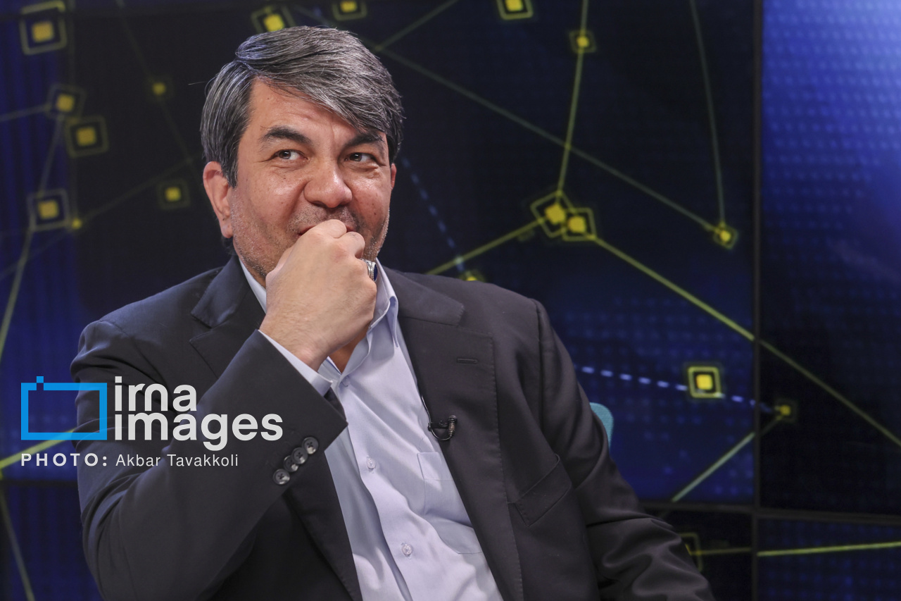 نسبت به کیفیت سوالات و افراد پاسخگو تردیدهایی داریم   