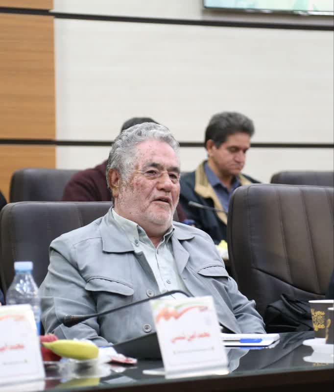 کمک کنید شورای شهر به ساختمان خانهشهر برگردد